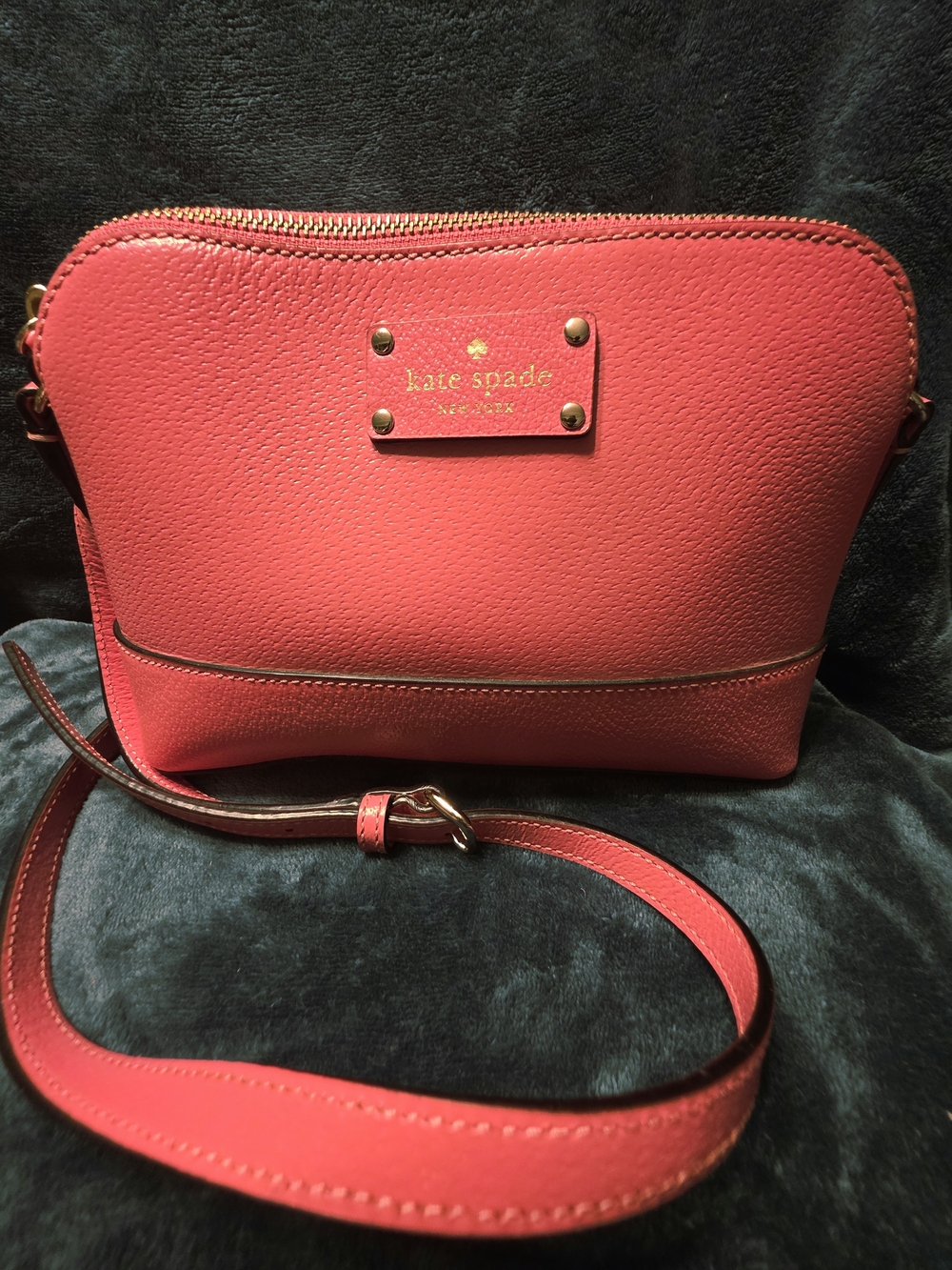 kate spade New York Pebbled Leather Crossbody Bag in Coral Pink